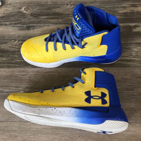 yellow and blue under armour shoes